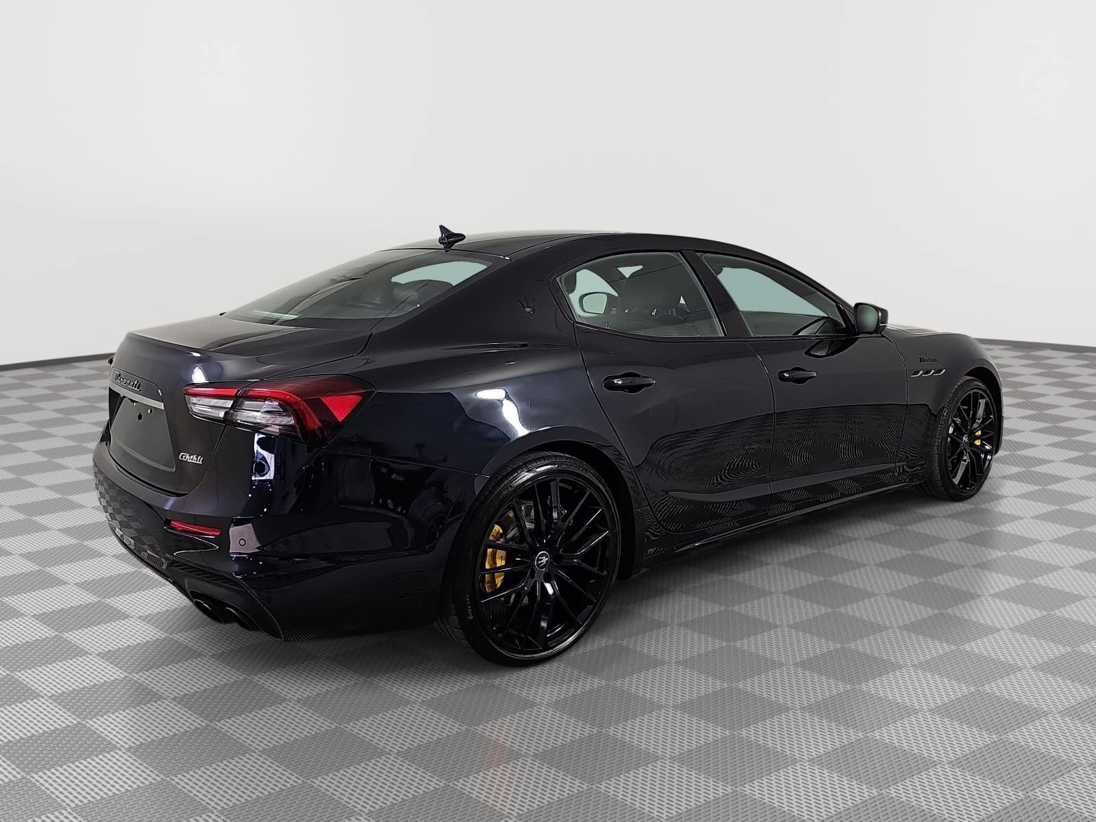 Used 2023 Maserati Ghibli Modena RWD image 8