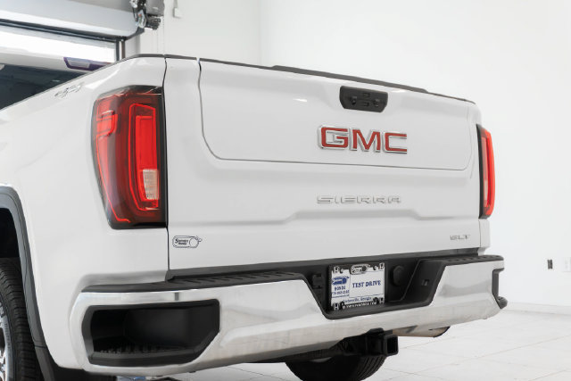 Used 2026 GMC Sierra 1500 SLT AWD/4WD image 30