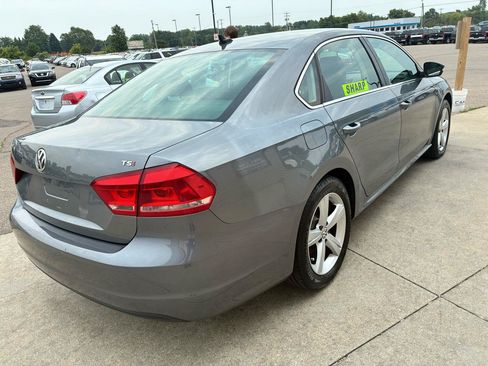 Used 2015 Volkswagen Passat 1.8T Limited Edition FWD image 5