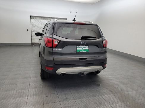 Used 2019 Ford Escape Titanium AWD/4WD image 6