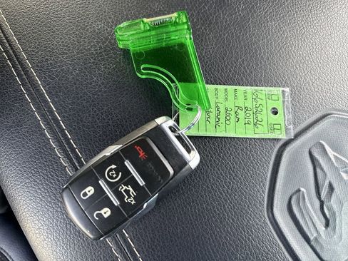 Used 2019 RAM 2500 Laramie image 26