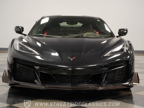 Used 2023 Chevrolet Corvette Z06 image 17