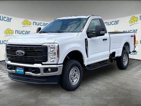 New 2026 Ford F250 XL w/ XL Chrome Package AWD/4WD image 4