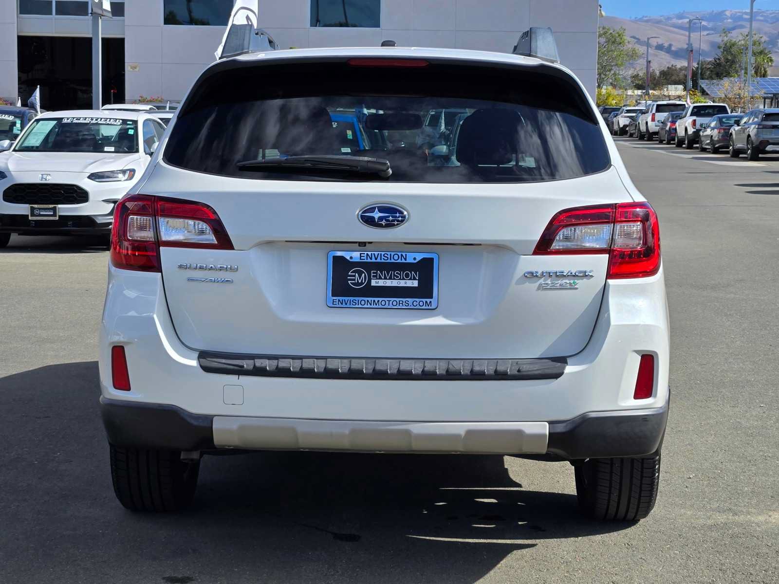 Used 2015 Subaru Outback 2.5i Limited w/ Protection Package #1 AWD/4WD image 5