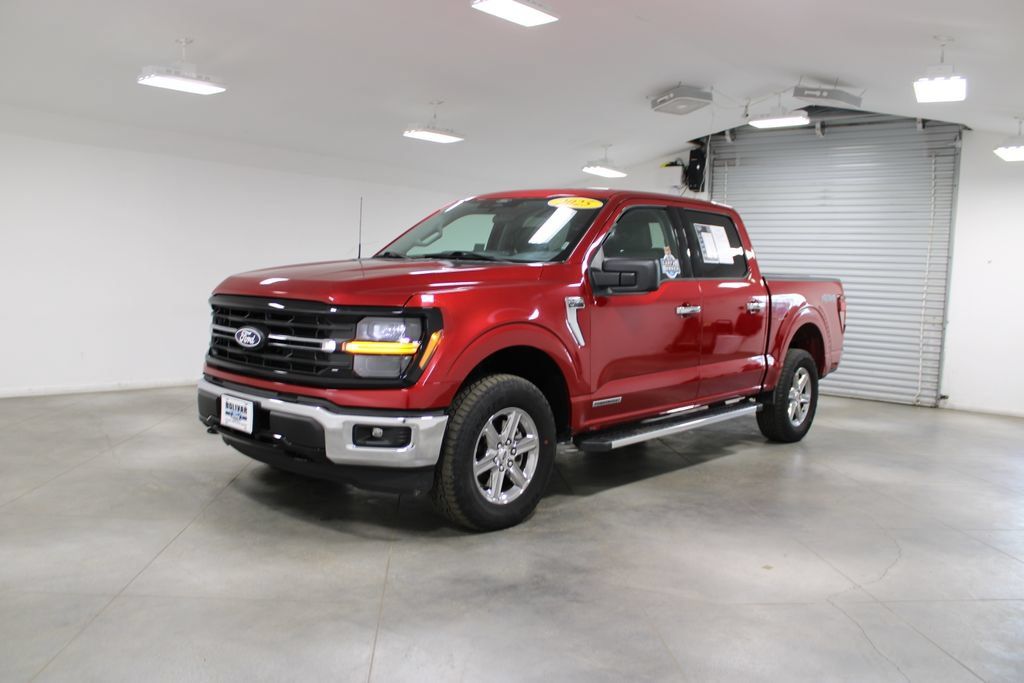 Used 2025 Ford F150 XLT w/ Equipment Group 301A Standard AWD/4WD image 4