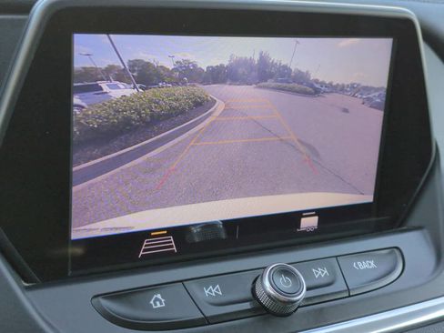 Used 2020 Chevrolet Blazer LT image 28