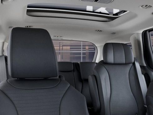 New 2025 Kia Carnival SX Prestige FWD image 27