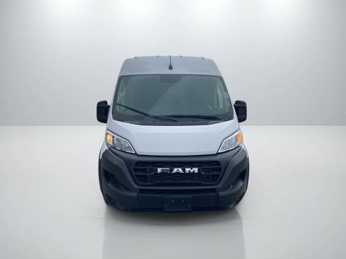 Used 2023 RAM ProMaster 2500 FWD image 2