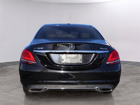 Used 2020 Mercedes-Benz C 300 4MATIC Sedan image 6