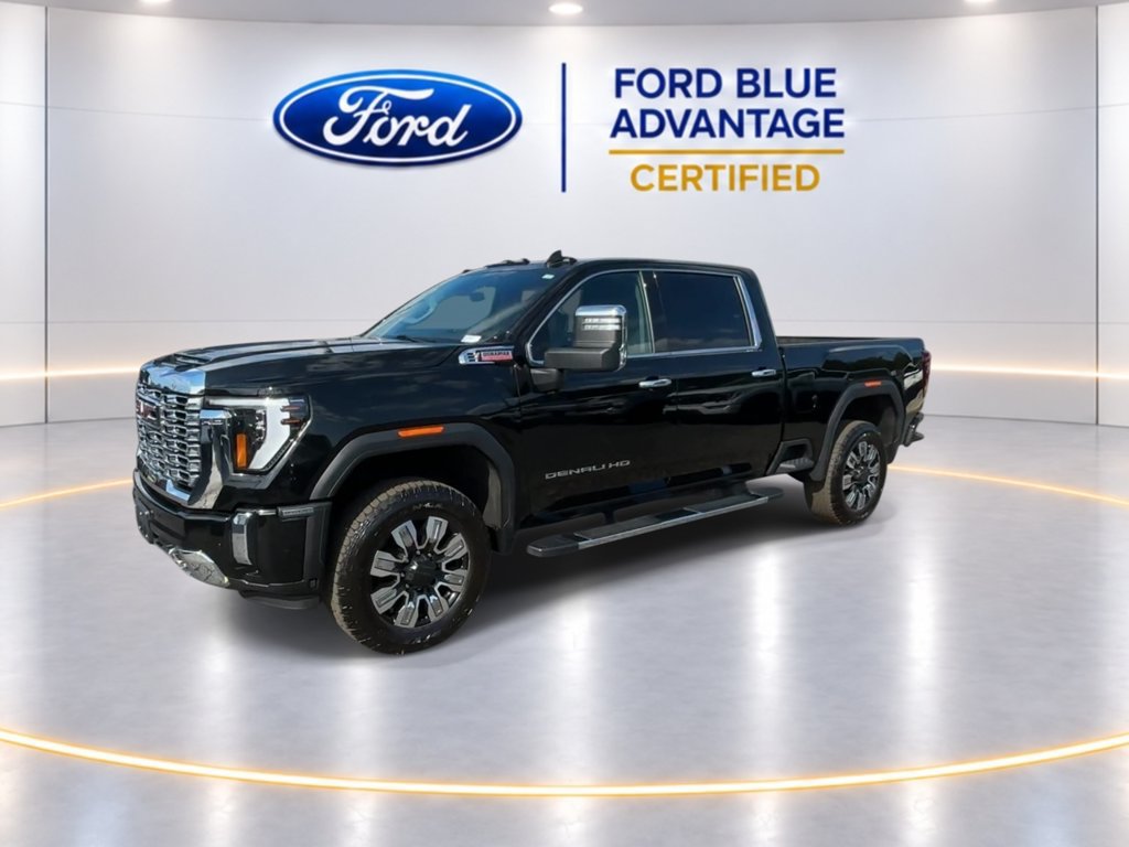 Used 2024 GMC Sierra 2500 Denali w/ Denali Reserve Package AWD/4WD image 5