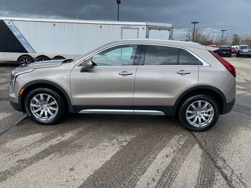 Used 2023 Cadillac XT4 Premium Luxury w/ Cold Weather Package image 4