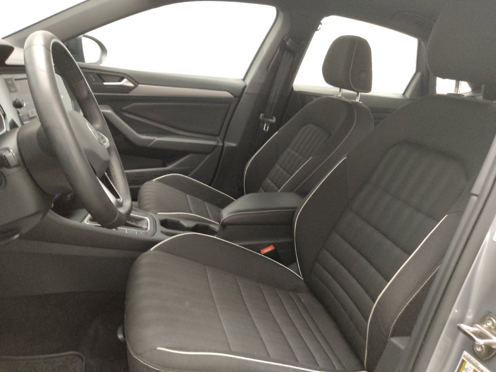Used 2024 Volkswagen Jetta Sport FWD image 17