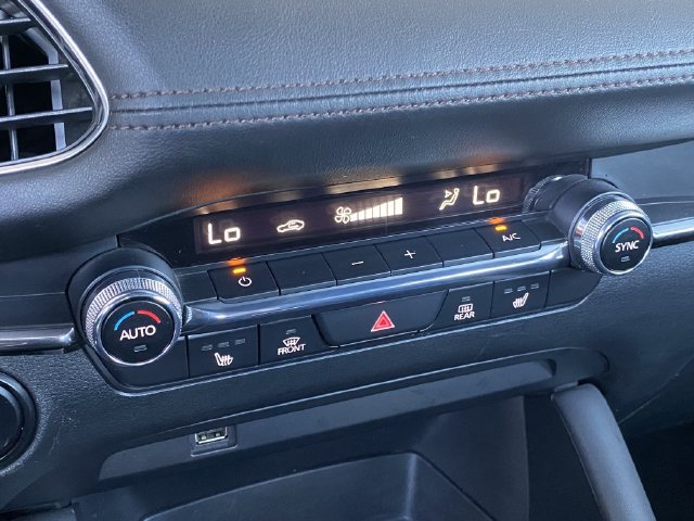 Used 2021 MAZDA MAZDA3 s FWD image 24