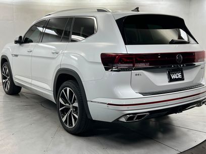 Used 2024 Volkswagen Atlas SEL Premium R-Line