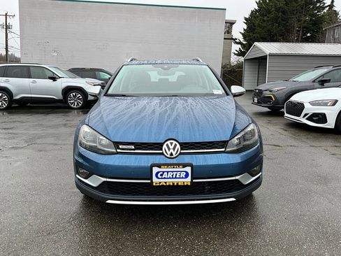 Used 2019 Volkswagen Golf Alltrack SEL image 3