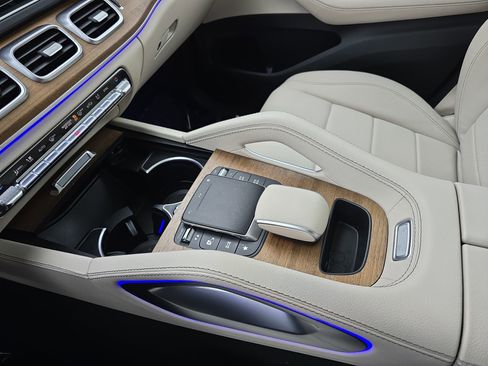 Certified 2022 Mercedes-Benz GLE 350 GLE 350 w/ Premium Package image 25