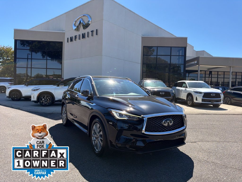 Certified 2024 INFINITI QX50 Luxe FWD image 1