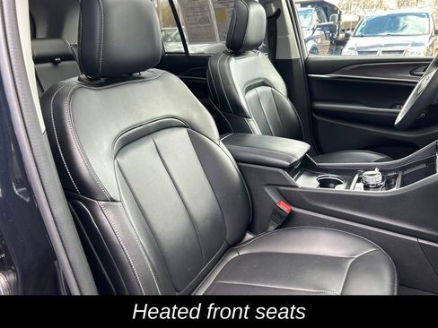 Used 2024 Jeep Grand Cherokee Limited 4xe w/ Luxury Tech Group II image 39