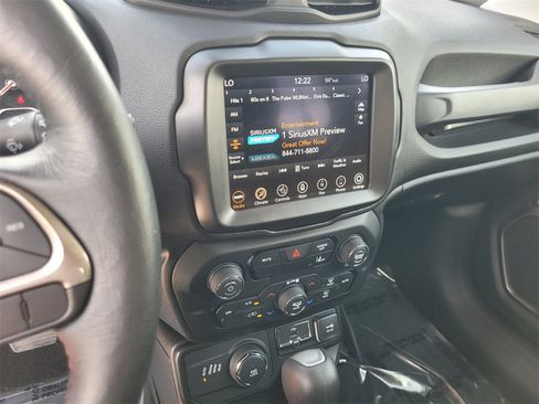 Used 2022 Jeep Renegade Latitude w/ Convenience Group image 26