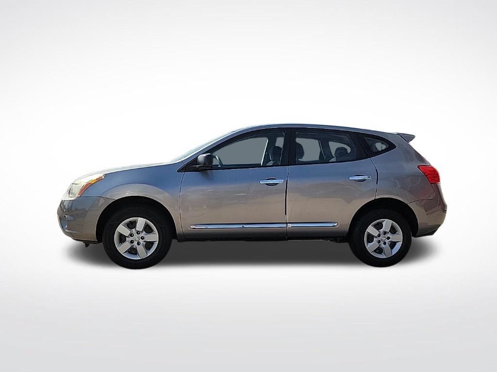 Used 2013 Nissan Rogue S AWD/4WD image 2