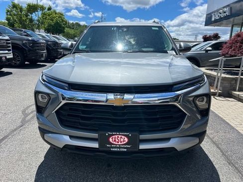 Used 2025 Chevrolet TrailBlazer LT AWD/4WD image 8