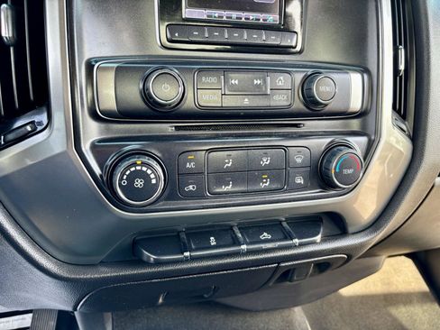 Used 2015 Chevrolet Silverado 1500 LT AWD/4WD image 25