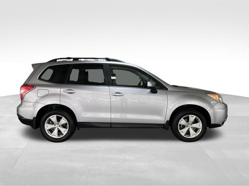 Used 2016 Subaru Forester 2.5i Limited w/ Rugged Package #2 image 6