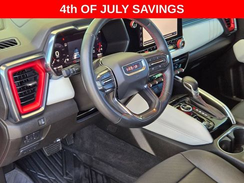 Used 2024 GMC Canyon AT4X w/ AT4X AEV Edition AWD/4WD image 10