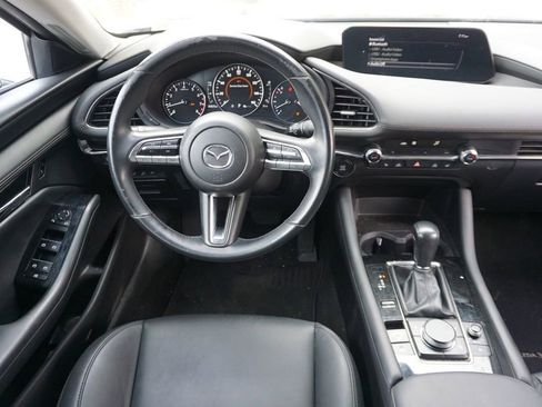 Used 2021 MAZDA MAZDA3 s image 6