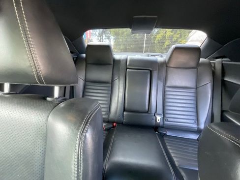 Used 2011 Dodge Challenger R/T RWD image 14