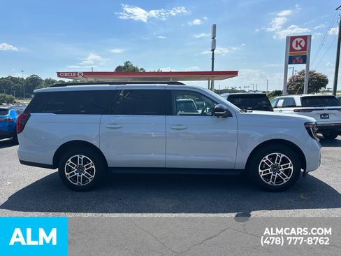 Used 2025 Ford Expedition Max Active AWD/4WD image 10