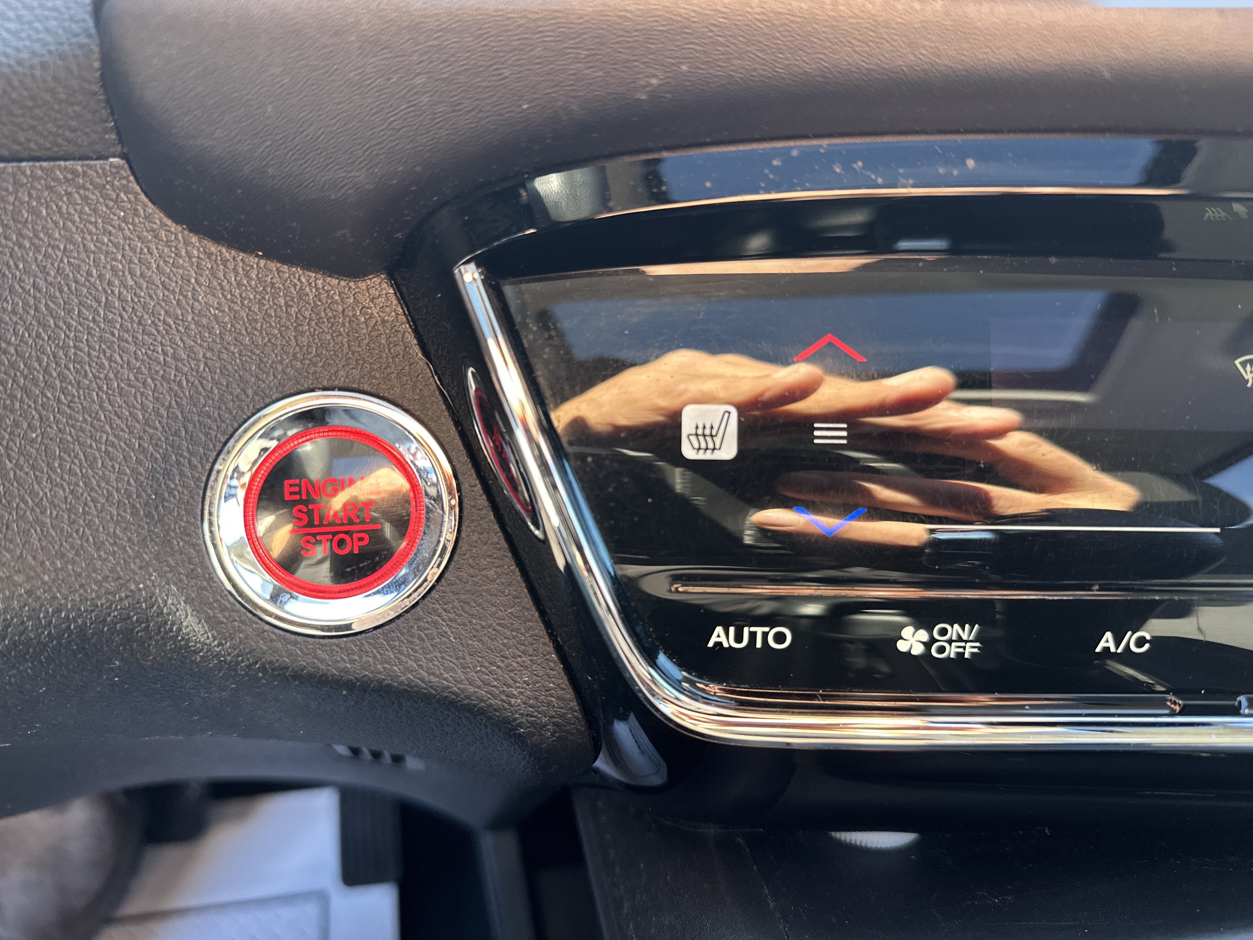 Used 2022 Honda HR-V EX image 16