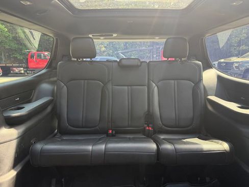 Used 2023 Jeep Wagoneer Series II w/ Convenience Group I AWD/4WD image 14