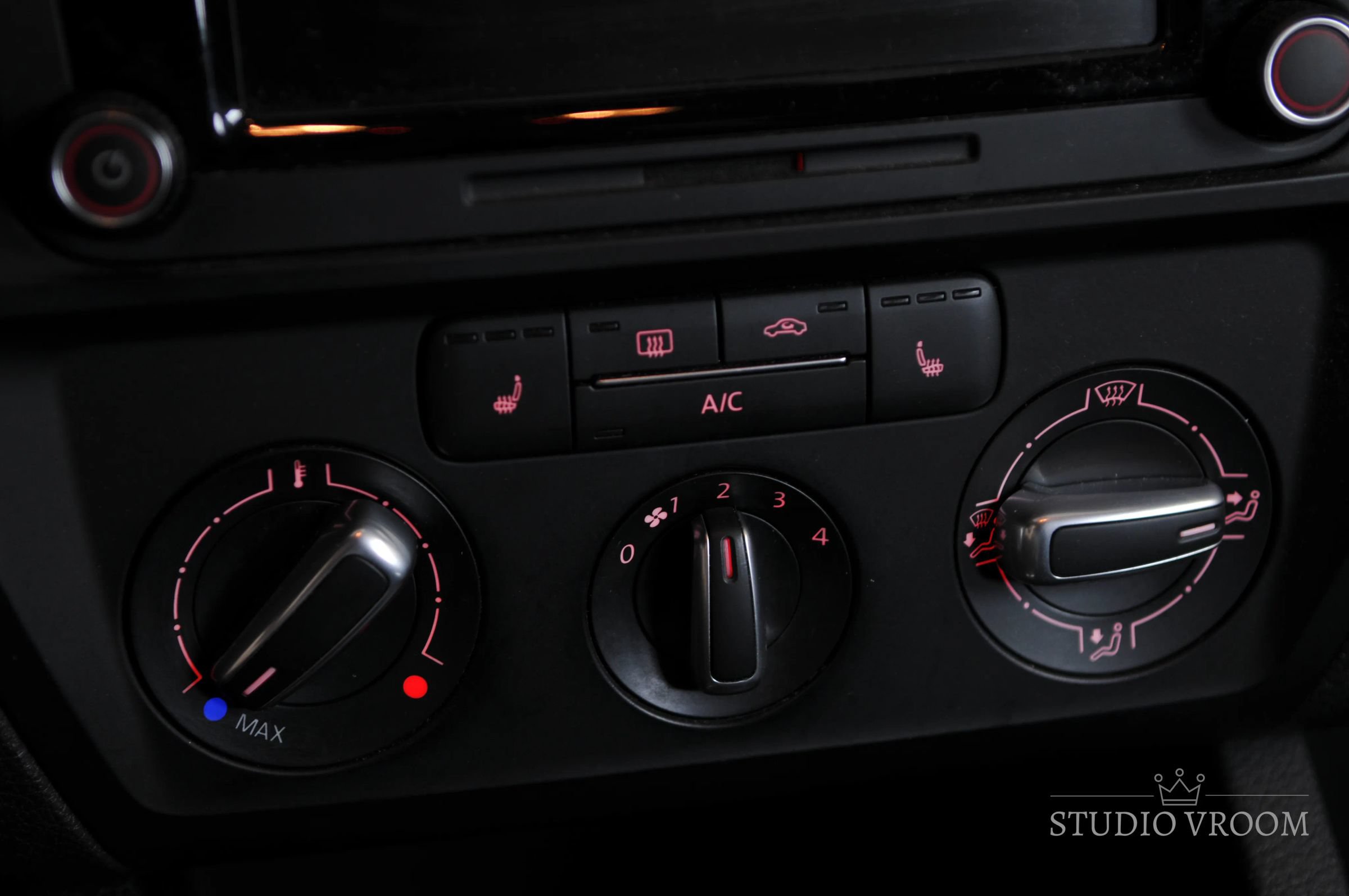 Used 2015 Volkswagen Jetta SE FWD image 13
