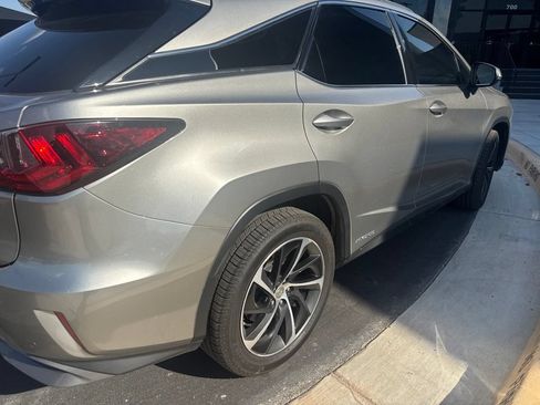 Used 2017 Lexus RX 450h AWD w/ Luxury Package image 4