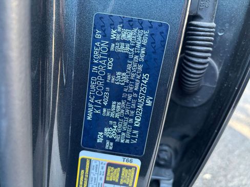 Used 2025 Kia Soul LX w/ LX Technology Package image 23