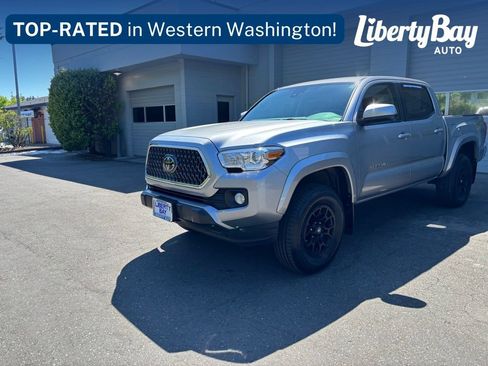 Used 2020 Toyota Tacoma SR5 AWD/4WD image 1
