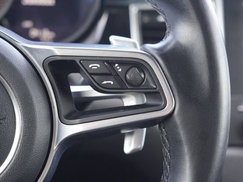 Used 2018 Porsche Macan AWD/4WD image 20