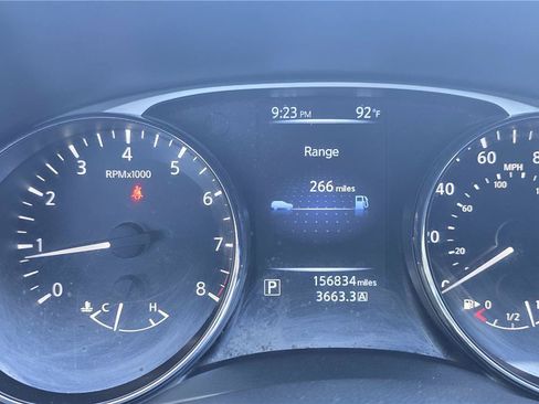 Used 2016 Nissan Rogue S FWD image 17