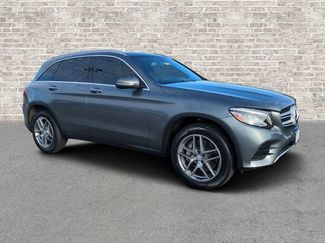 Used 2017 Mercedes-Benz GLC 300 4MATIC w/ Premium 2 Package video 1