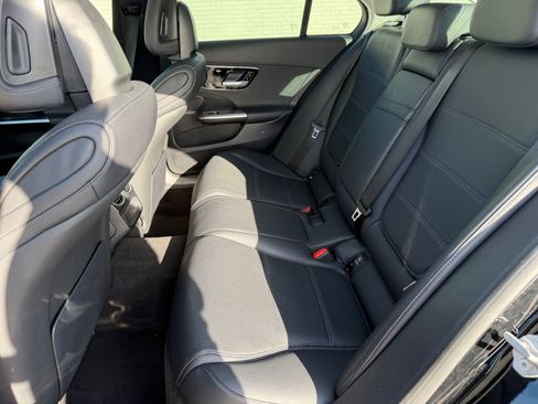 Used 2022 Mercedes-Benz C 300 Sedan image 21