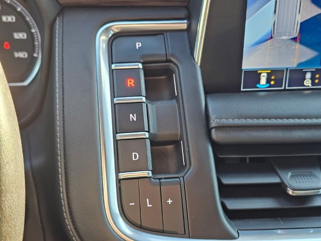 Used 2021 Chevrolet Tahoe LT w/ LT Signature Package AWD/4WD image 35