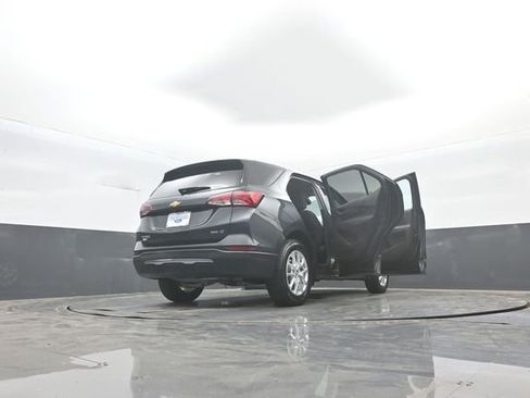 Used 2022 Chevrolet Equinox LT AWD/4WD image 44