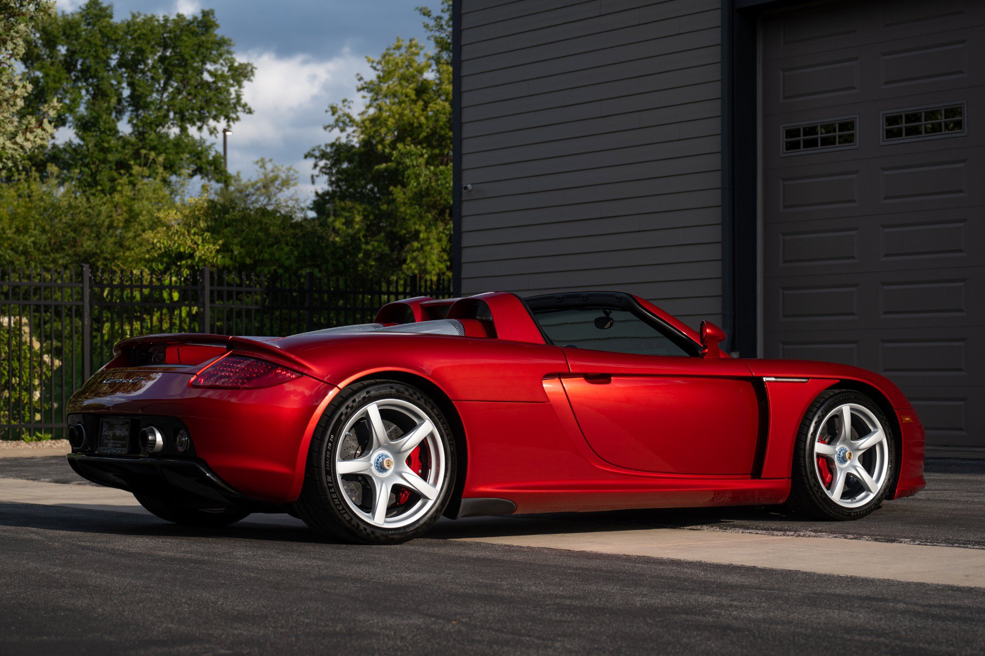 Used 2005 Porsche Carrera GT RWD image 20