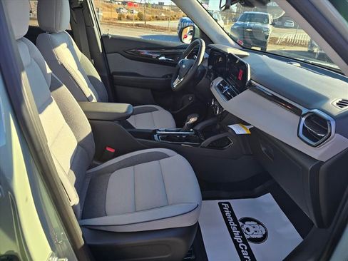 New 2026 Chevrolet TrailBlazer LT w/ Convenience Package FWD image 13