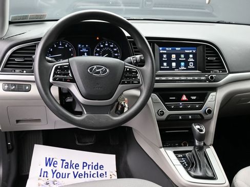 Used 2018 Hyundai Elantra SEL image 27