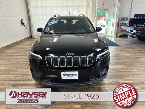 Certified 2021 Jeep Cherokee Latitude Lux w/ Comfort/Convenience Group AWD/4WD image 7