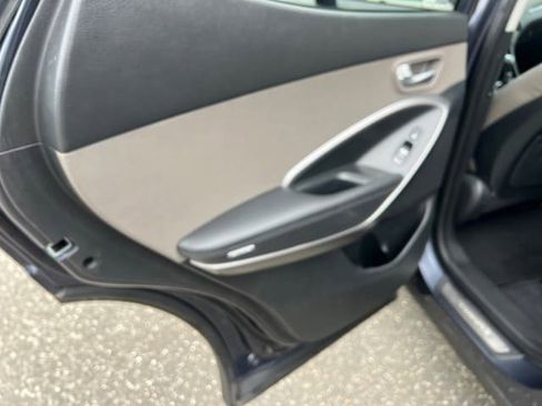 Used 2013 Hyundai Santa Fe Sport image 22