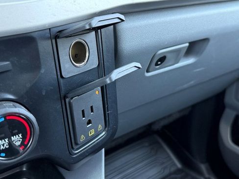 Used 2023 Ford F250 XLT w/ XLT Premium Package image 32