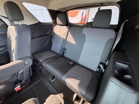 Used 2019 Chevrolet Traverse LT image 40